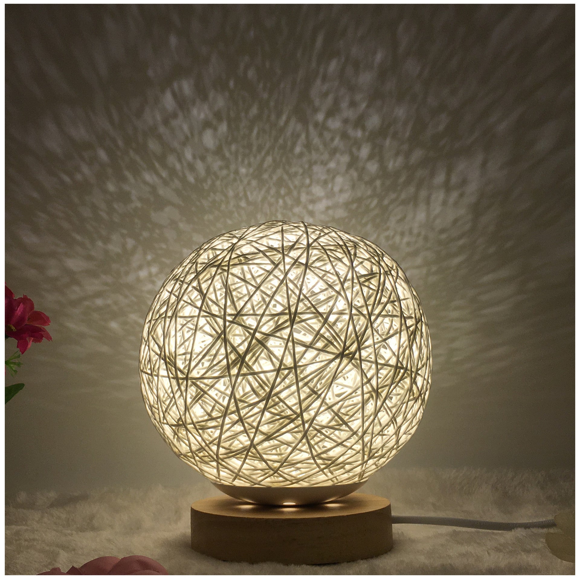 Soothing Rattan Lamp