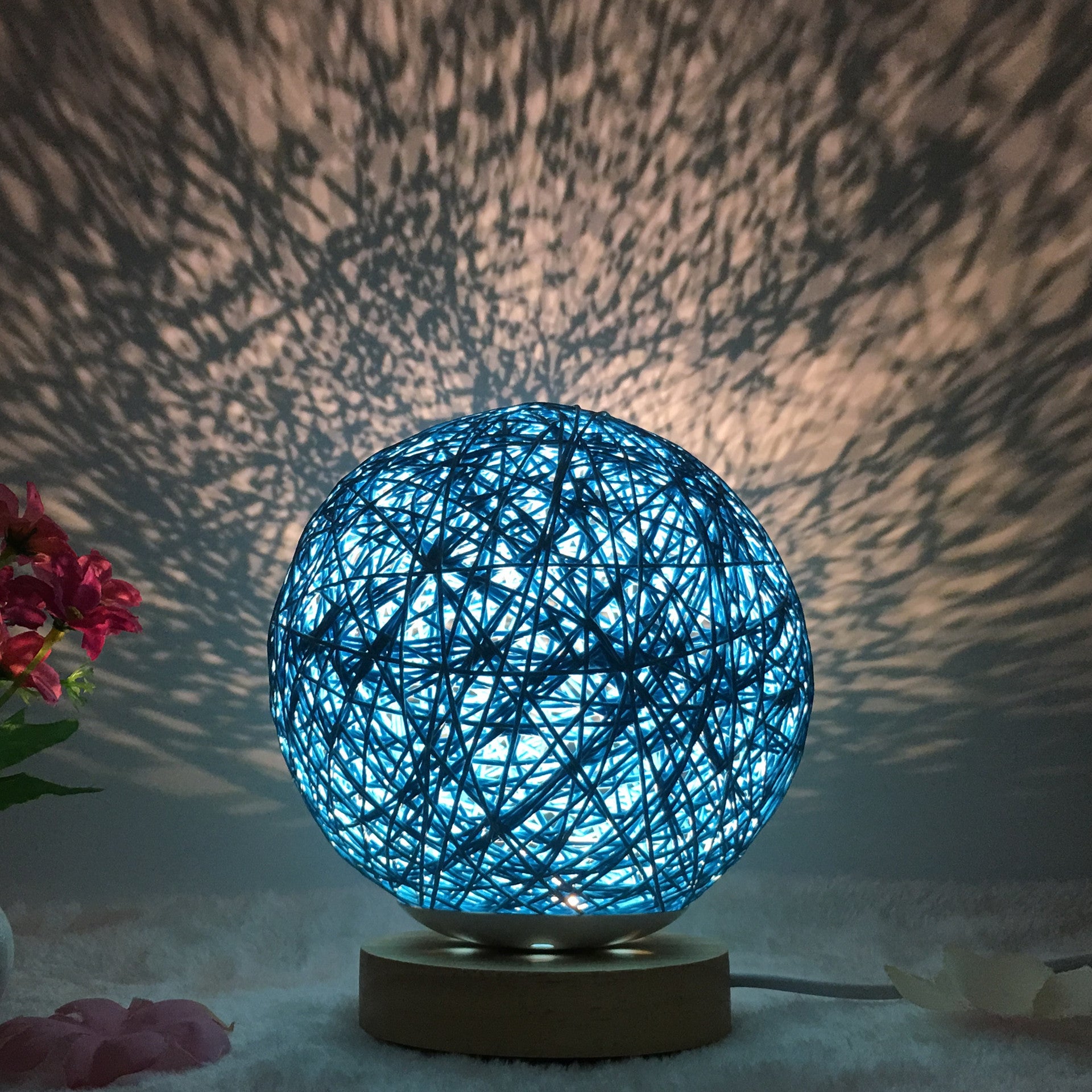 Soothing Rattan Lamp
