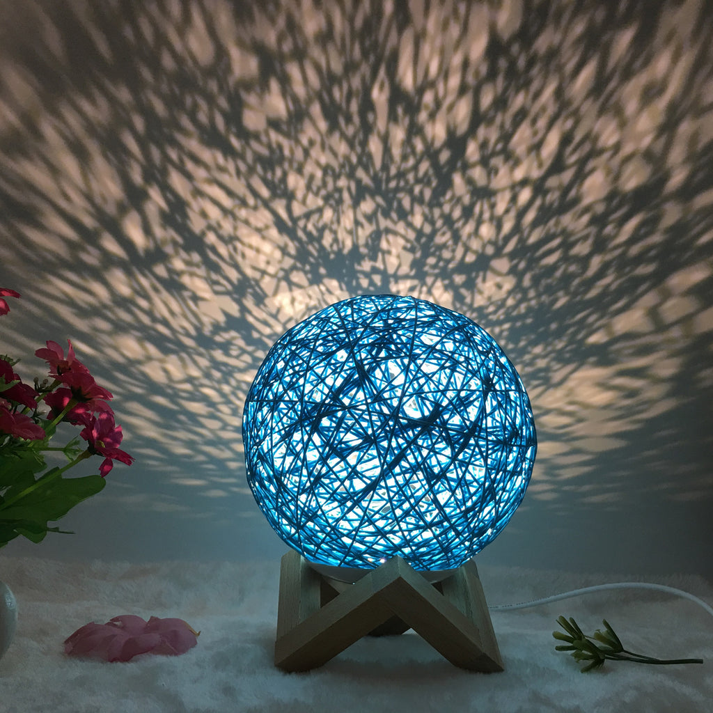 Soothing Rattan Lamp